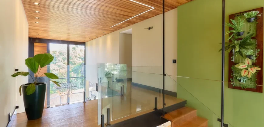 Haus zum Verkauf in Curitiba